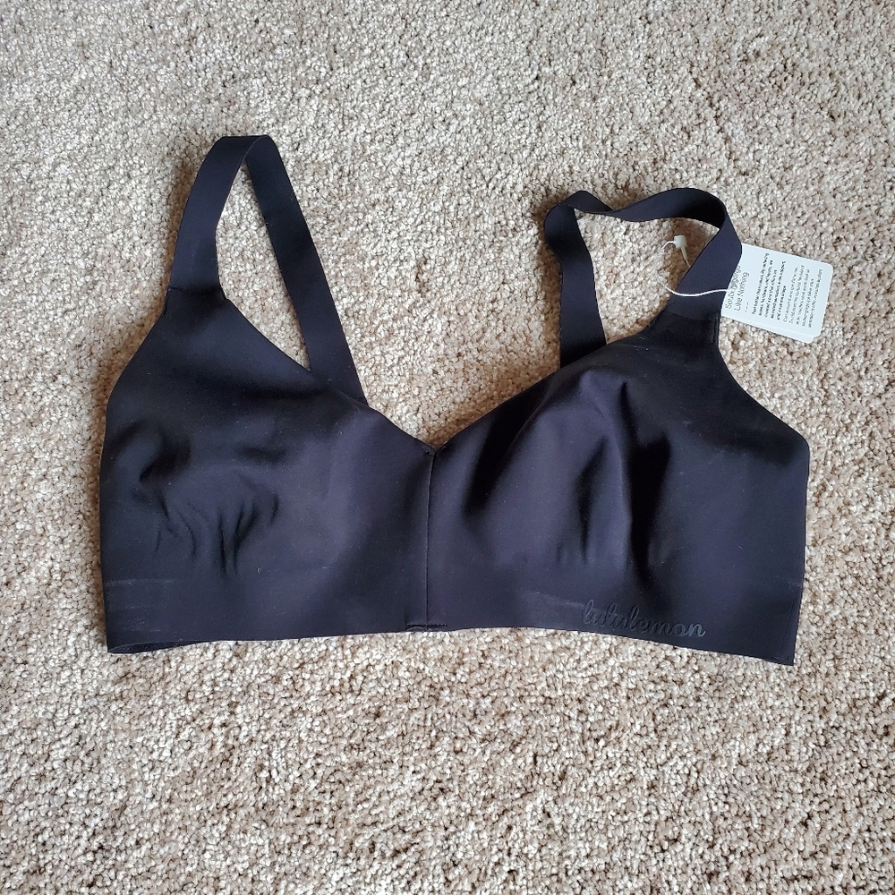 Brand new size 32c lululemon bra